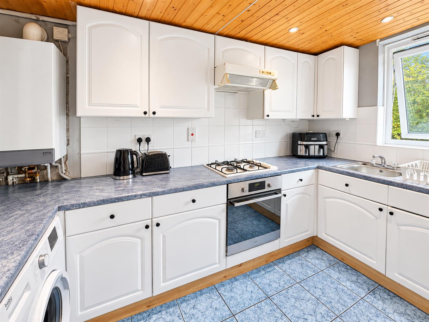 61 Stanley Road, Carshalton